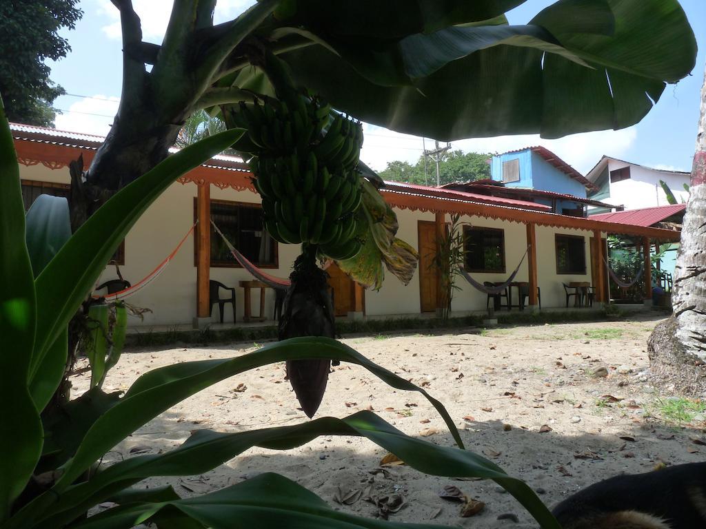 Cabinas Yucca Puerto Viejo de Talamanca Exterior foto