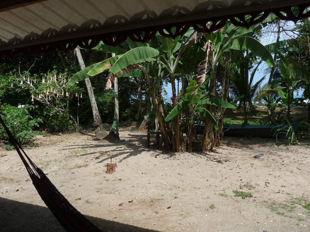 Cabinas Yucca Puerto Viejo de Talamanca Exterior foto