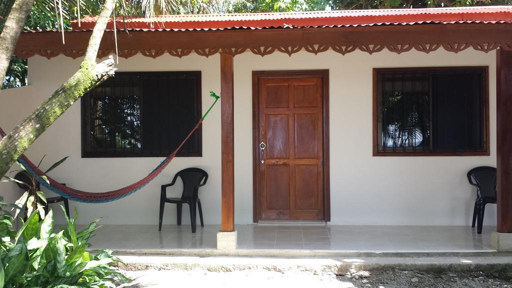 Cabinas Yucca Puerto Viejo de Talamanca Exterior foto
