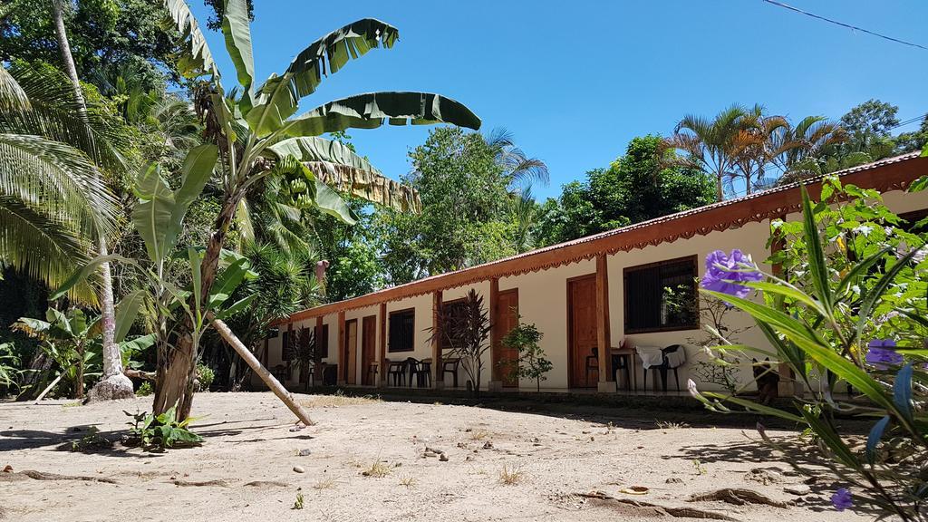 Cabinas Yucca Puerto Viejo de Talamanca Exterior foto