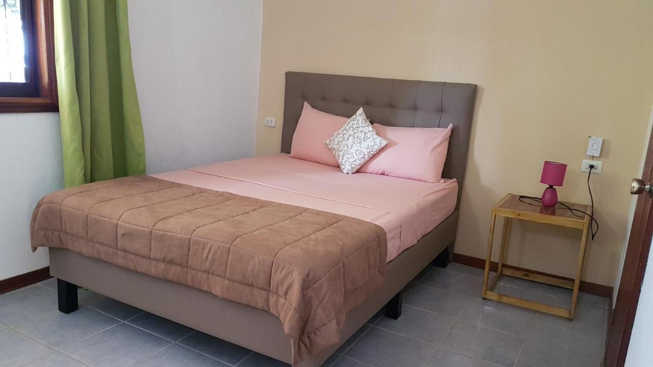 Cabinas Yucca Puerto Viejo de Talamanca Exterior foto
