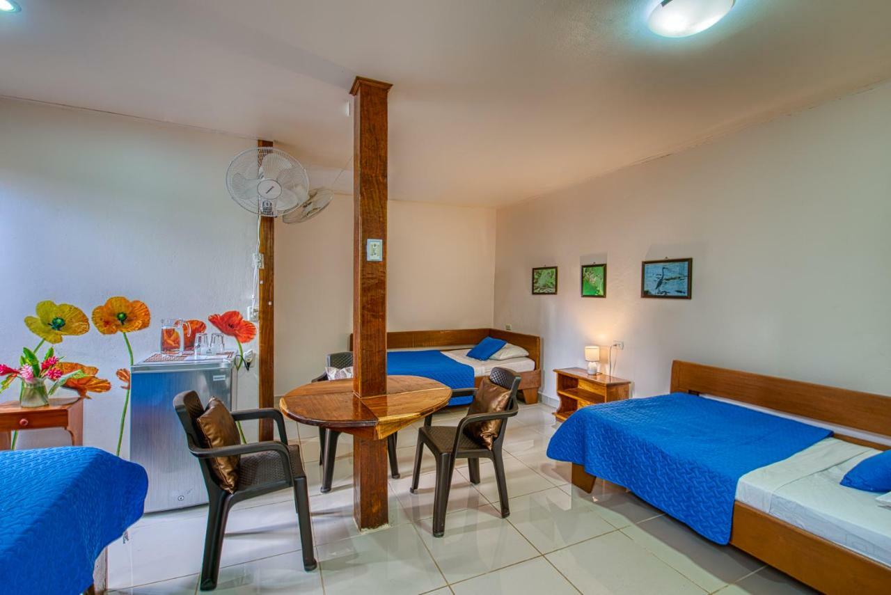 Cabinas Yucca Puerto Viejo de Talamanca Exterior foto