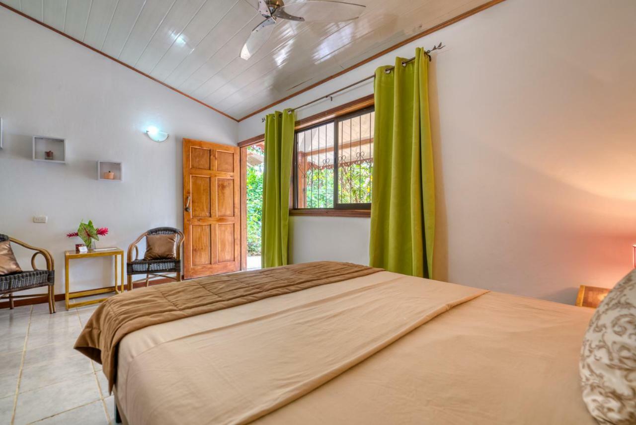 Cabinas Yucca Puerto Viejo de Talamanca Exterior foto