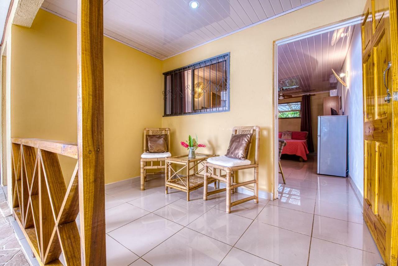 Cabinas Yucca Puerto Viejo de Talamanca Exterior foto